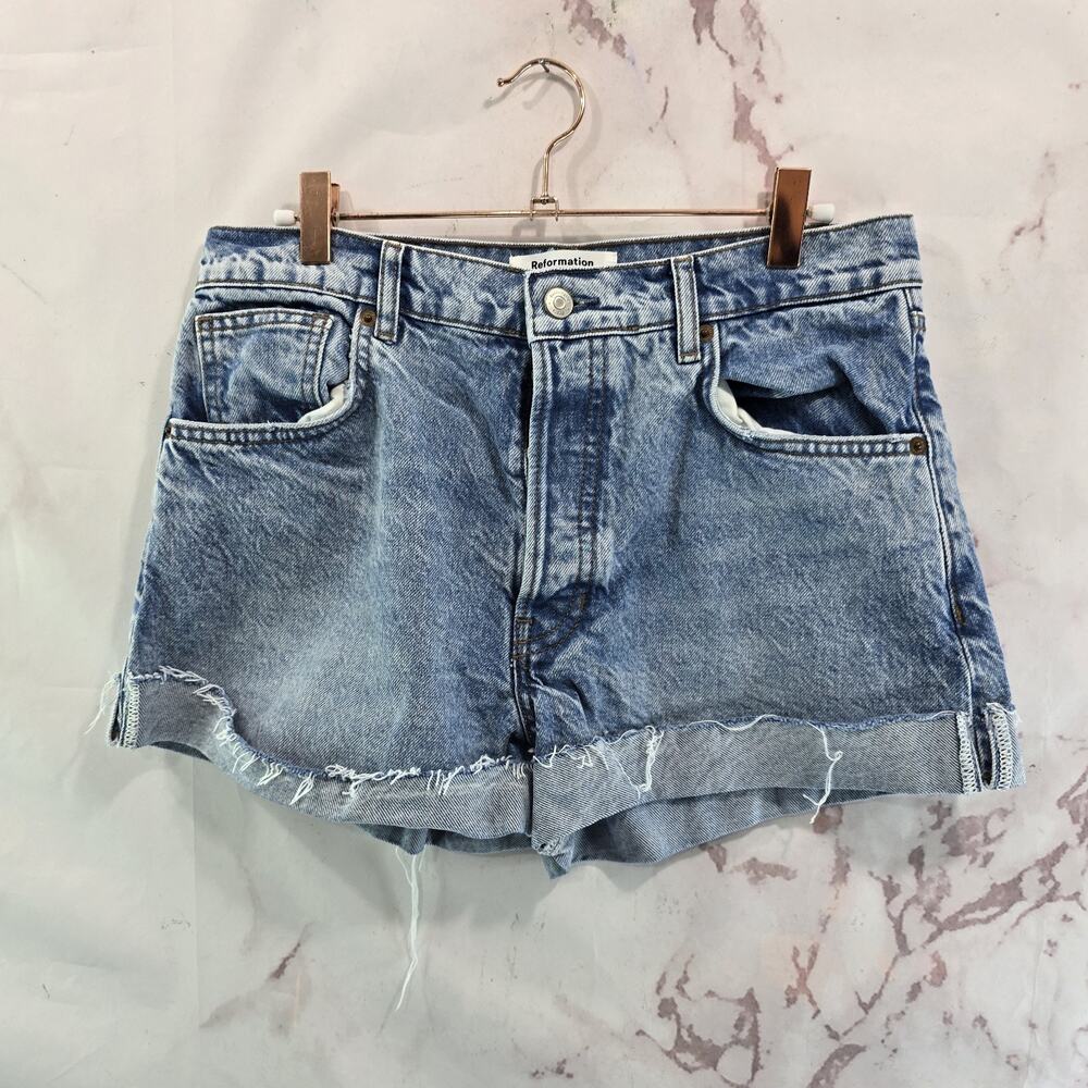 Reformation Shorts Womens 29 High Rise Denim Light Wash Charlie Cuffed Tanager